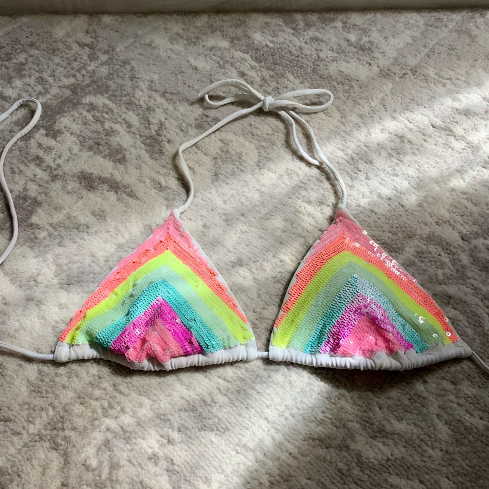 Victoria’s Secret Medium String Bikini Top